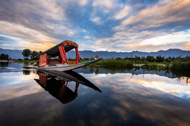 Kashmir Paradise