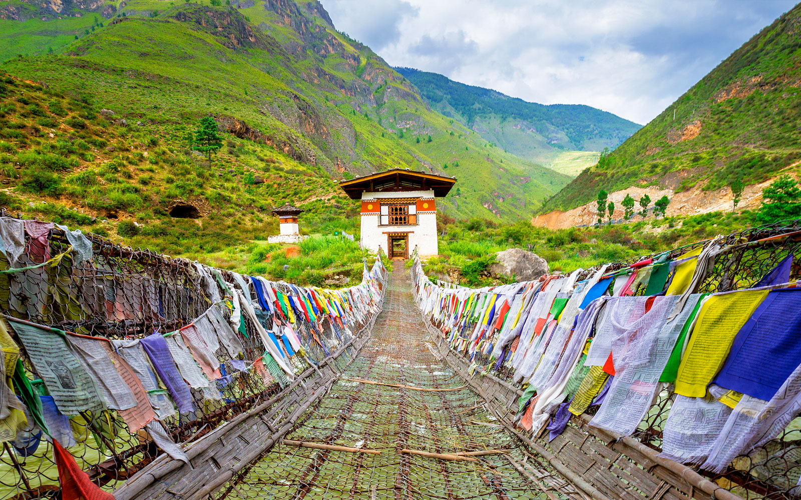Bhutan Splendour